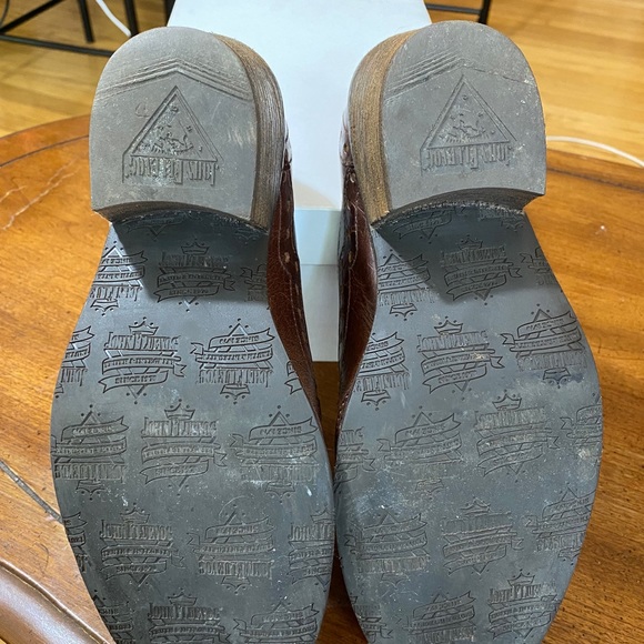 Fluevog Lois heeled oxfords. - Picture 8 of 8